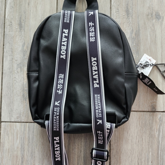 PLAYBOY Black Backpack with Logo Patch - Picture 2 of 5